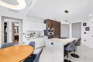 851 NE 1st Ave, Miami, FL 33132 - Photo 4