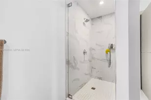 851 NE 1st Ave, Miami, FL 33132 - Photo 34