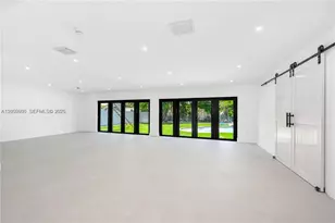 11835 SW 37th St, Miami, FL 33175 - Photo 12