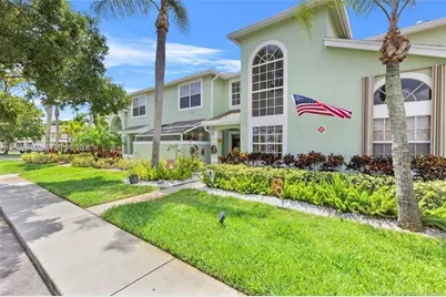 2058 SE Wild Meadow Cir #101, Port Saint Lucie, FL 34952 - Photo 1