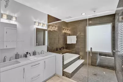 1017 Tyler St, Hollywood, FL 33019 - Photo 8
