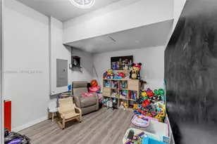 7234 NW 103rd Path, Doral, FL 33178 - Photo 14
