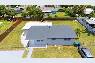 18711 SW 308th St, Homestead, FL 33030 - Photo 2