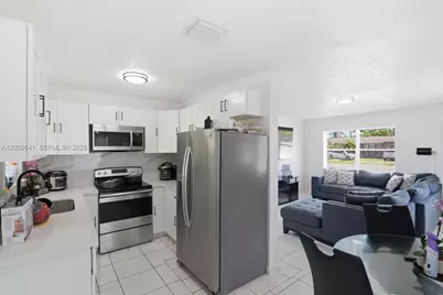 18711 SW 308th St, Homestead, FL 33030 - Photo 30