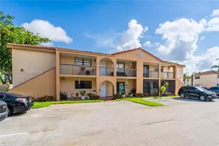 18206 Mediterranean Blvd, Hialeah, FL 33015 - Photo 32