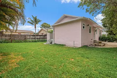 3759 Florida Ave, Coconut Grove, FL 33133 - Photo 6