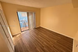 5774 W 26th Ave, Hialeah, FL 33016 - Photo 14