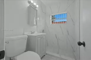10200 NW 21st Ct, Miami, FL 33147 - Photo 12