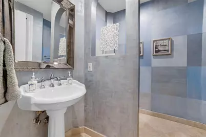 2477 Poinciana Dr, Weston, FL 33327 - Photo 42