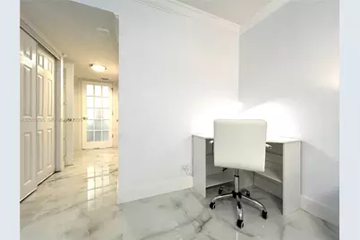 6039 Collins Ave #1507, Miami Beach, FL 33140 - Photo 16