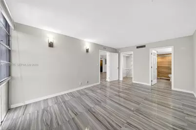 3401 N Country Club Dr #812, Aventura, FL 33180 - Photo 8