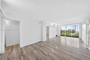 3401 N Country Club Dr, Aventura, FL 33180 - Photo 4