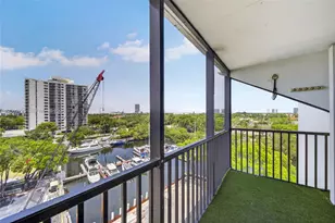 3401 N Country Club Dr, Aventura, FL 33180 - Photo 6