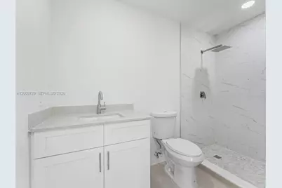 1370 W 29th St #A, Hialeah, FL 33012 - Photo 10