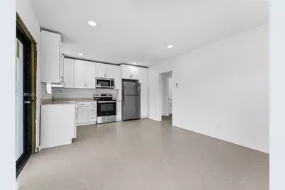 1370 W 29th St #A, Hialeah, FL 33012 - Photo 16