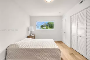1933 S Oak Haven Cir, Miami, FL 33179 - Photo 54