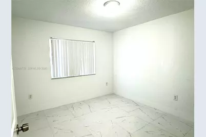 1260 SE 28th Ct #104, Homestead, FL 33035 - Photo 10