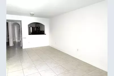 1260 SE 28th Ct #104, Homestead, FL 33035 - Photo 2