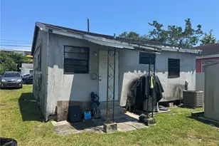 5224 NW 24th Ct, Miami, FL 33142 - Photo 2