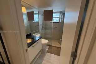 1150 Collins Ave, Miami Beach, FL 33139 - Photo 12