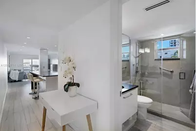 1150 Collins Ave #406, Miami Beach, FL 33139 - Photo 6