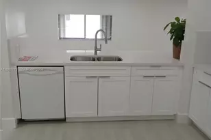 7440 SW 105th Pl, Miami, FL 33173 - Photo 8