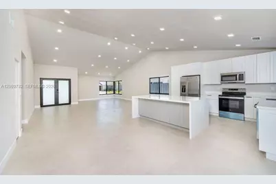 9220 SW 100th Ave Rd, Miami, FL 33176 - Photo 4
