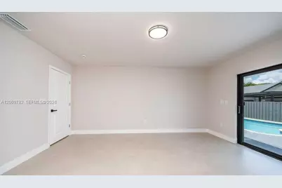9220 SW 100th Ave Rd, Miami, FL 33176 - Photo 12