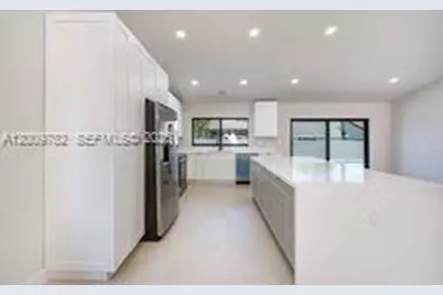9220 SW 100th Ave Rd, Miami, FL 33176 - Photo 8