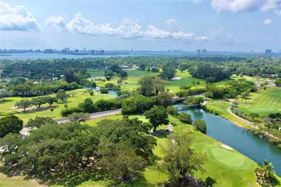 823 NE 107th St, Biscayne Park, FL 33161 - Photo 32