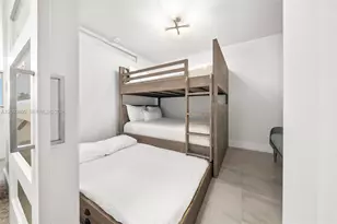2301 Collins Ave, Miami Beach, FL 33139 - Photo 18