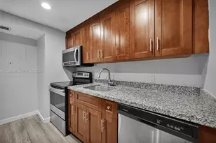 2225 SW 62nd Ct, Miami, FL 33155 - Photo 14