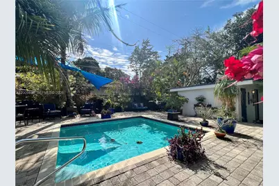 590 NW 40th Ct #3, Oakland Park, FL 33309 - Photo 1