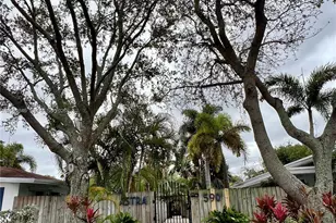 590 NW 40th Ct, Oakland Park, FL 33309 - Photo 22