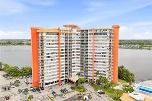 1301 NE Miami Gardens Dr, Miami, FL 33179 - Photo 36