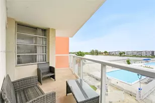 1301 NE Miami Gardens Dr, Miami, FL 33179 - Photo 24
