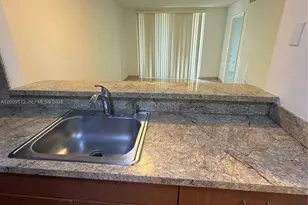 8185 NW 7th St, Miami, FL 33126 - Photo 6