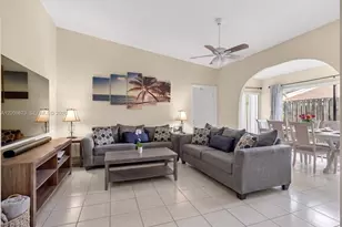 64 Meadows Dr, Boynton Beach, FL 33436 - Photo 4