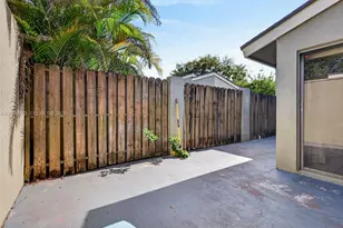 64 Meadows Dr, Boynton Beach, FL 33436 - Photo 22