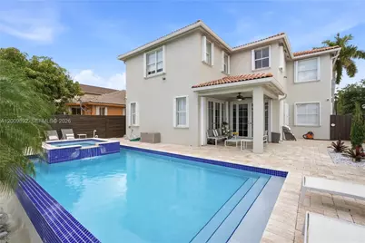 11090 NW 84th St, Doral, FL 33178 - Photo 1