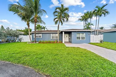 2005 NW 37th St, Oakland Park, FL 33309 - Photo 4