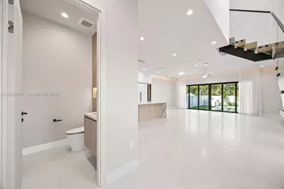 1137 NE 11th Ave, Fort Lauderdale, FL 33301 - Photo 40
