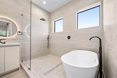 1137 NE 11th Ave, Fort Lauderdale, FL 33301 - Photo 20