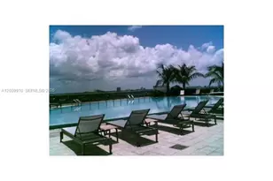 185 SW 7th St, Miami, FL 33130 - Photo 4