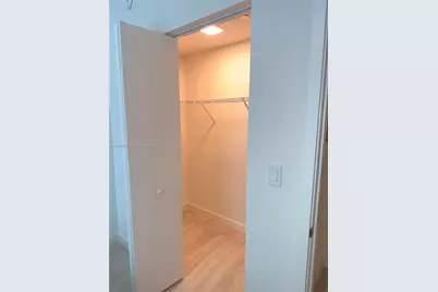 77 SE 5th St #1811, Miami, FL 33131 - Photo 28