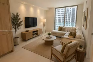 77 SE 5th St, Miami, FL 33131 - Photo 2