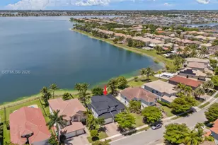 4892 SW 173rd Ave, Miramar, FL 33029 - Photo 52