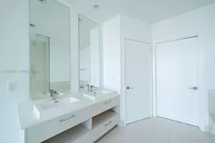 45 SW 9th St, Miami, FL 33130 - Photo 20
