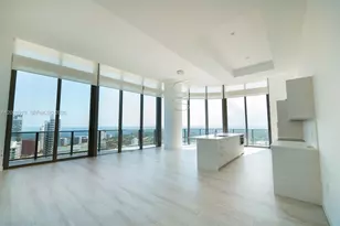 45 SW 9th St, Miami, FL 33130 - Photo 14