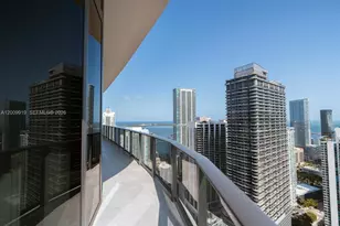45 SW 9th St, Miami, FL 33130 - Photo 4